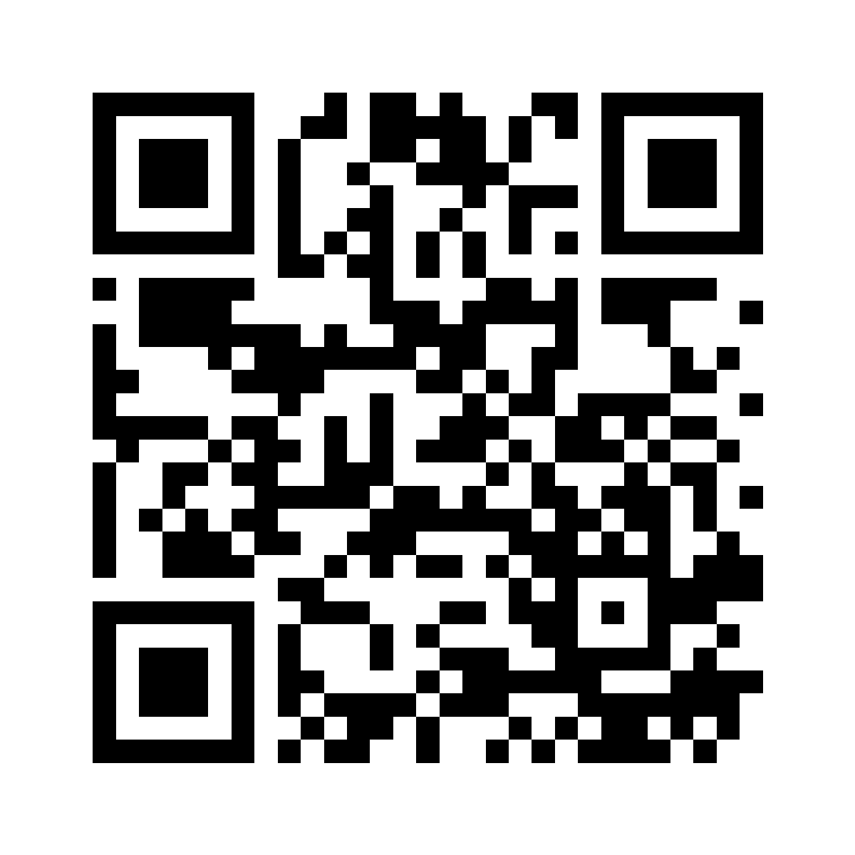 QR code linking to the Papa Frank's Kitchen menu at https://gashubs.com/papa-franks#menu